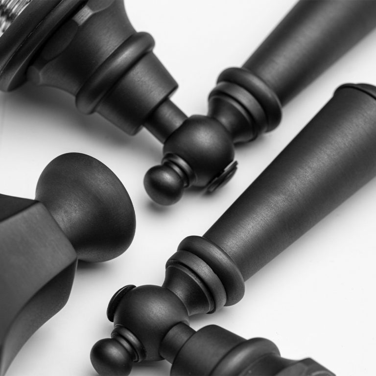 C12 Noir de Bronze Mat_1